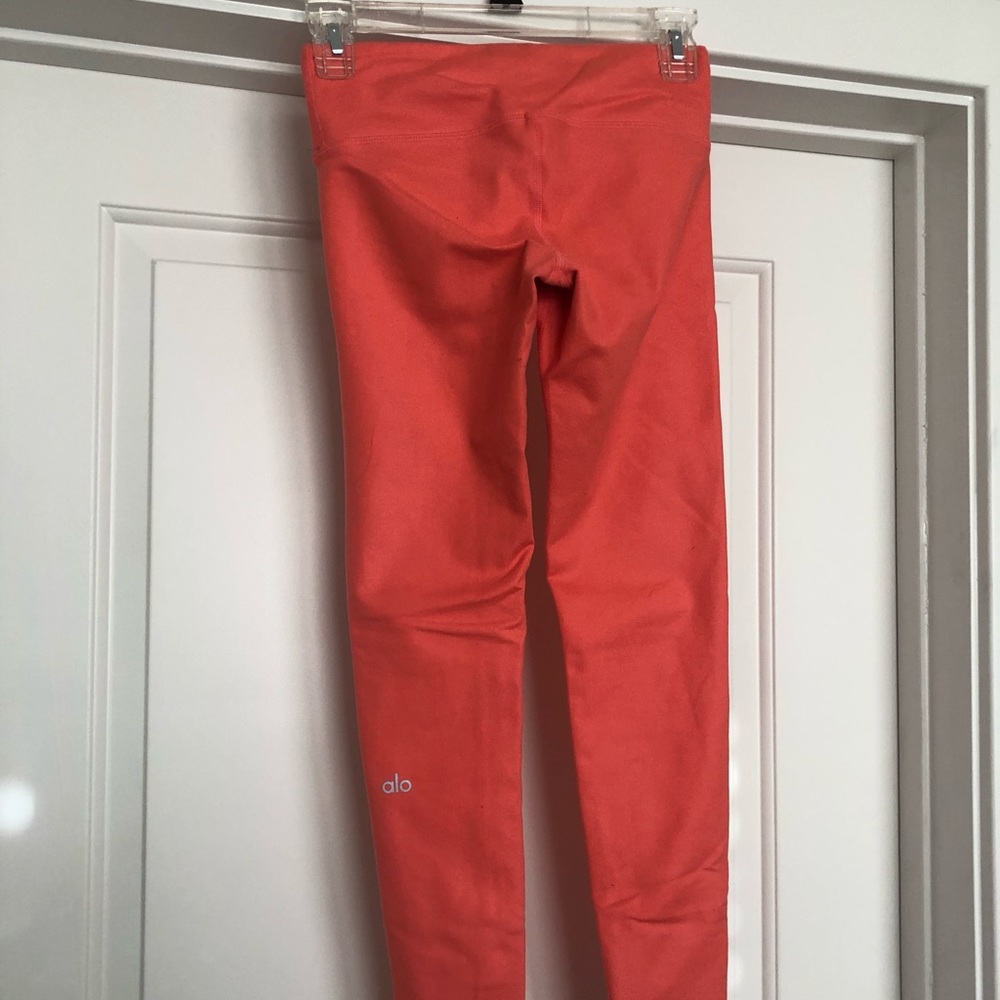 Alo Yoga pants